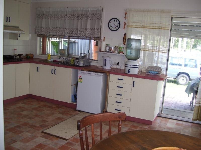 5 King, Nanango QLD 4615