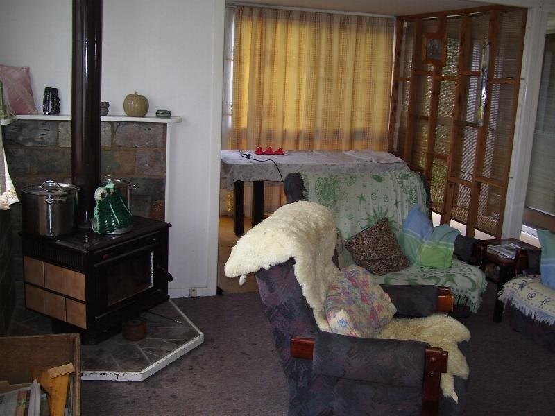 5 King, Nanango QLD 4615