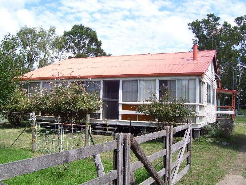 5 King, Nanango QLD 4615