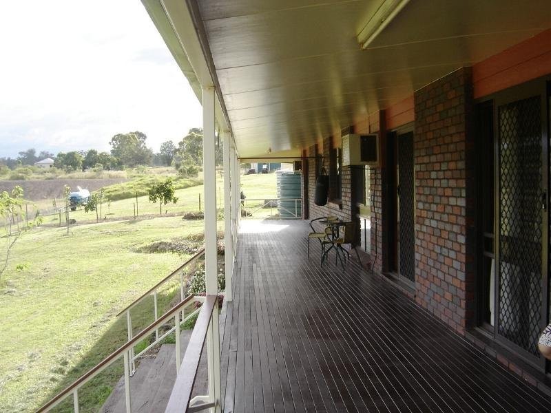 227 Smith Road, Nanango QLD 4615