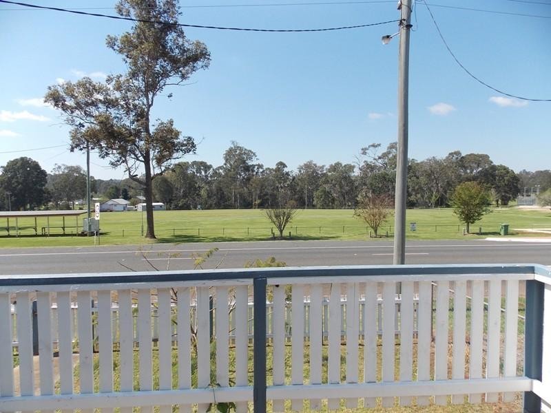 25 Margaret Street, Yarraman QLD 4614