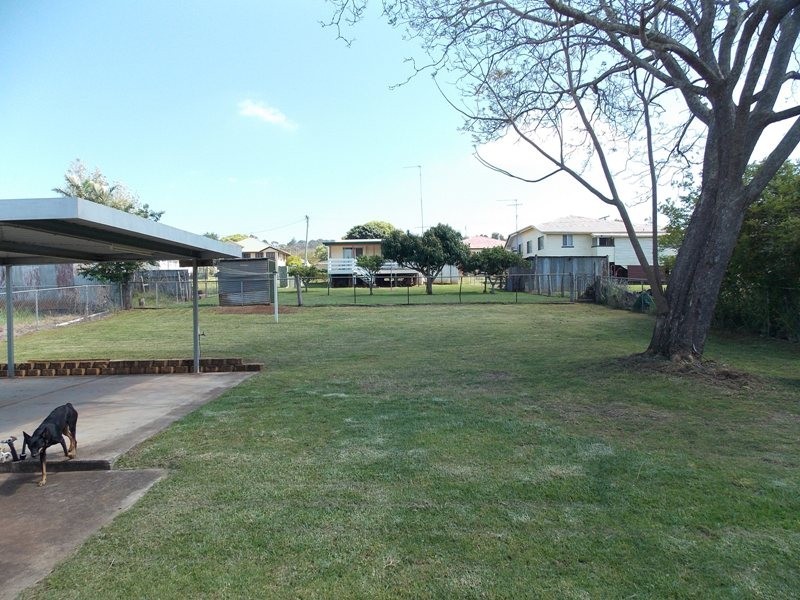 25 Margaret Street, Yarraman QLD 4614