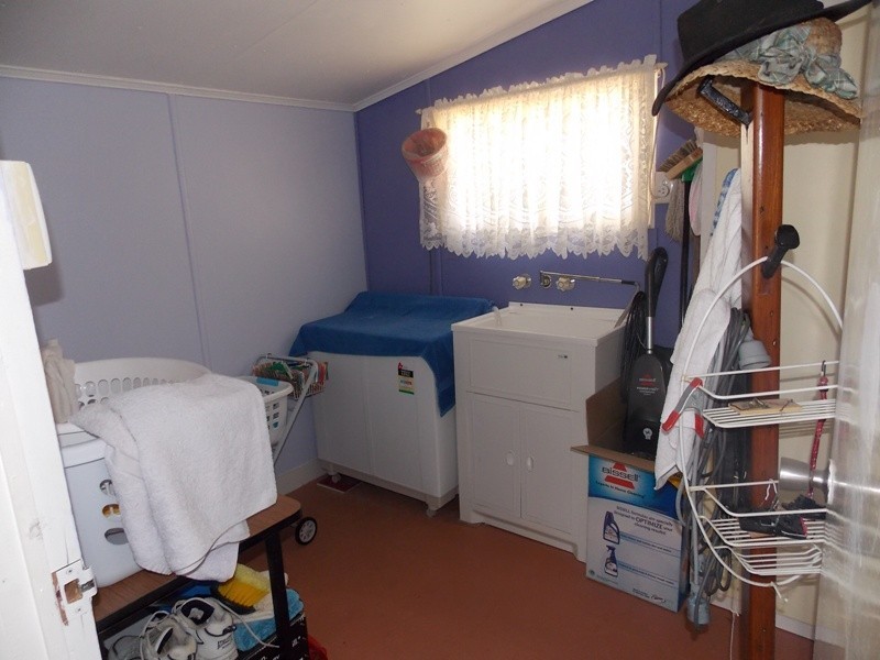 68 Dugdell Road, Nanango QLD 4615