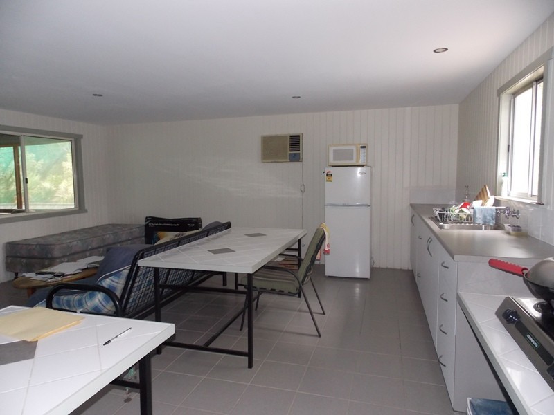 507 East Nanango Road, Nanango QLD 4615