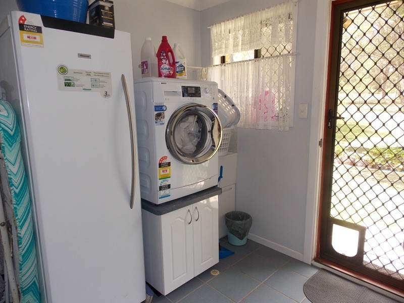 58 Old Rifle Range Rd, Nanango QLD 4615