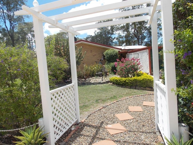 58 Old Rifle Range Rd, Nanango QLD 4615