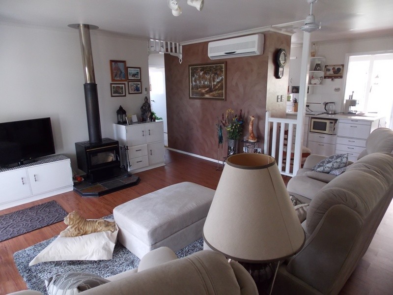 62 Dugdell Road, Nanango QLD 4615