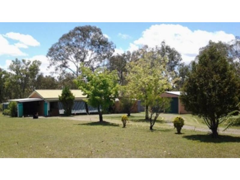42 G S WILSON DRIVE, Nanango QLD 4615