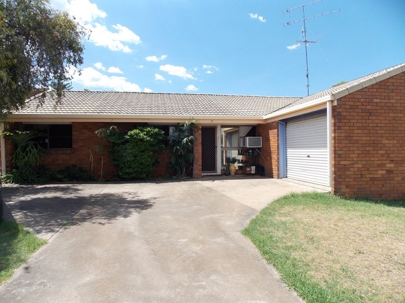 17 BROWNE STREET, Yarraman QLD 4614