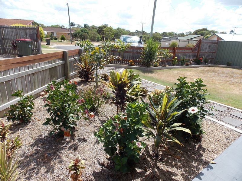 19 Birdie Street, Nanango QLD 4615