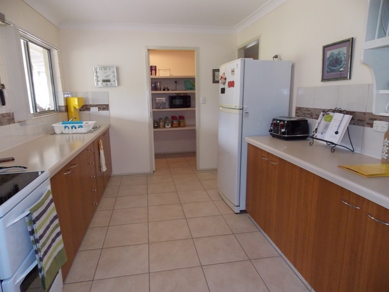 181 Carbeen Crescent, Nanango QLD 4615