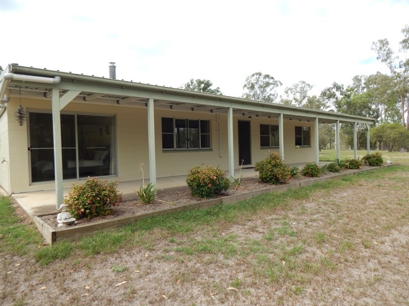 181 Carbeen Crescent, Nanango QLD 4615