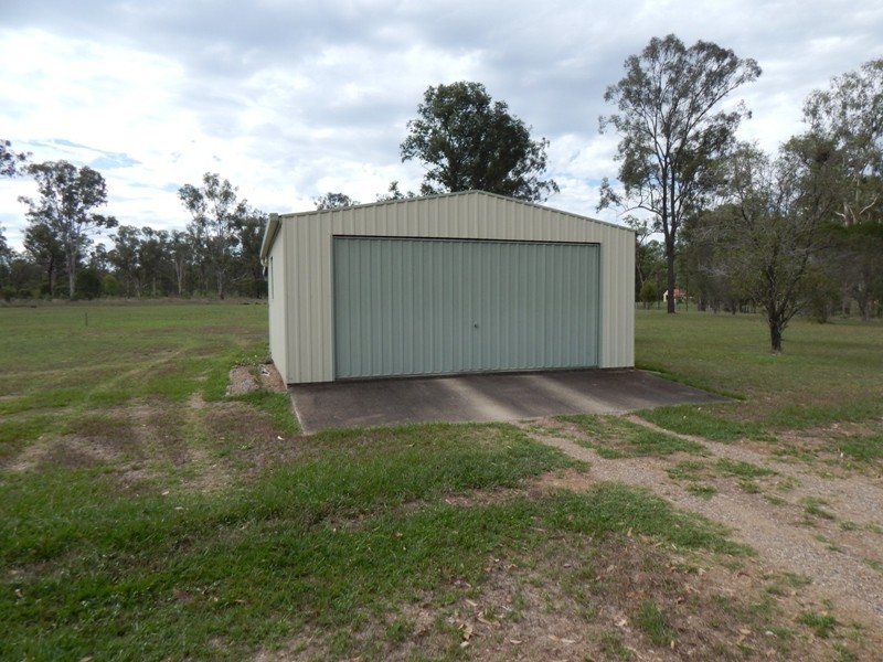 181 Carbeen Crescent, Nanango QLD 4615
