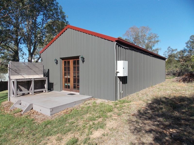 15 Selby Lane, Nanango QLD 4615