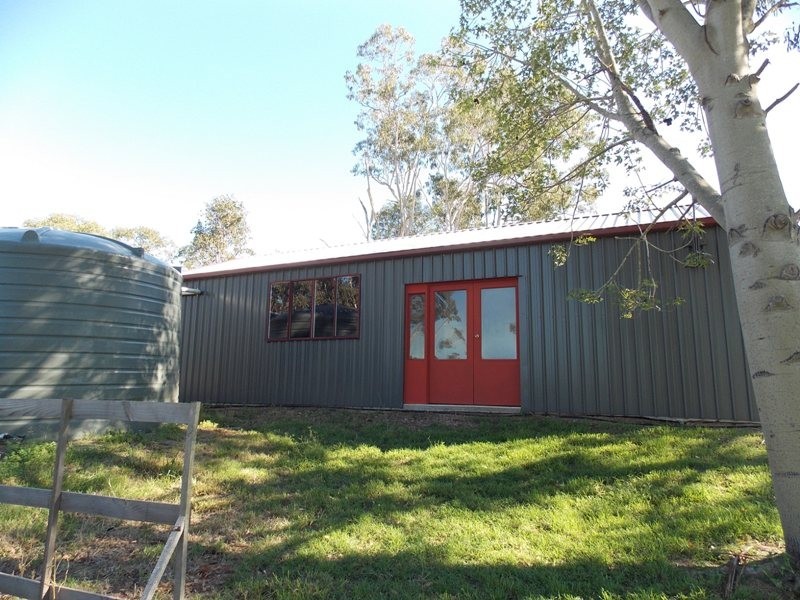 15 Selby Lane, Nanango QLD 4615