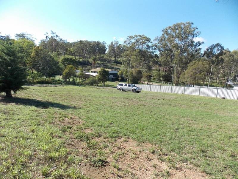 15 Selby Lane, Nanango QLD 4615