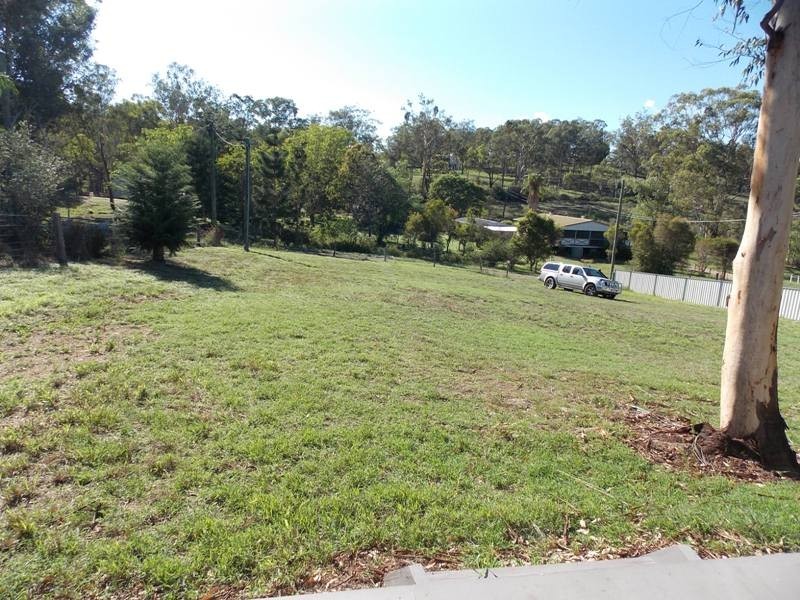 15 Selby Lane, Nanango QLD 4615