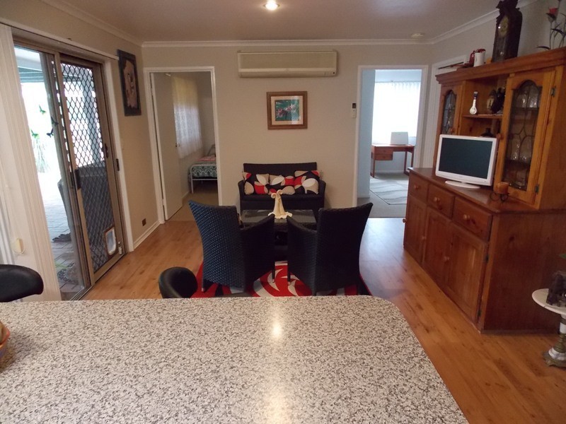 89 Izzard Road, Nanango QLD 4615