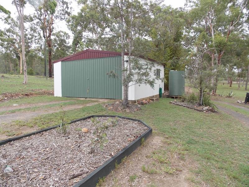 89 Izzard Road, Nanango QLD 4615