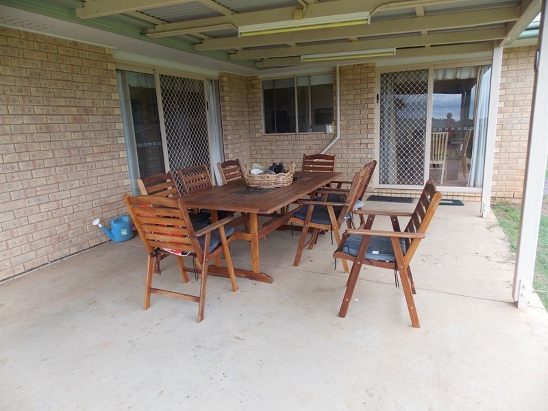 34 Nth Kerton Rd, Nanango QLD 4615