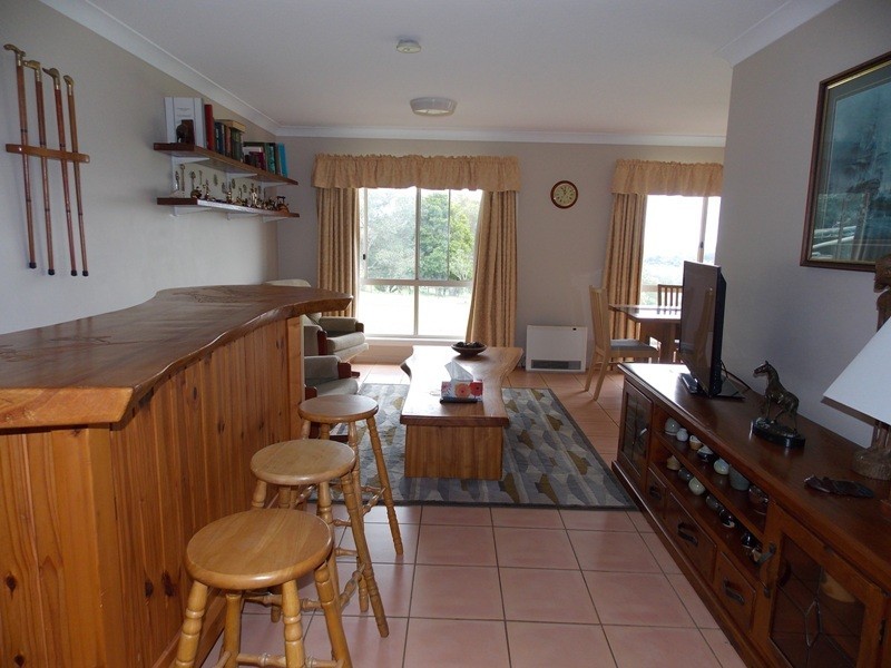 34 Nth Kerton Rd, Nanango QLD 4615