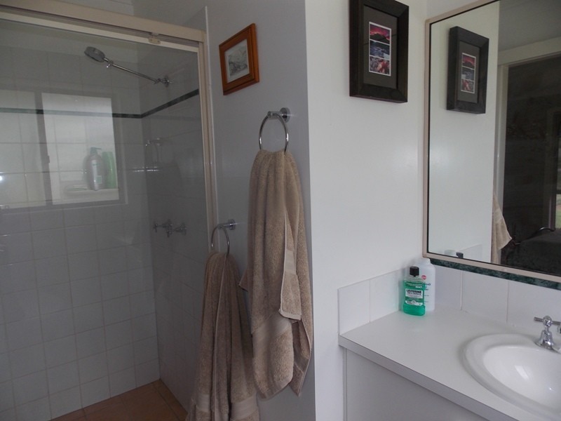 34 Nth Kerton Rd, Nanango QLD 4615