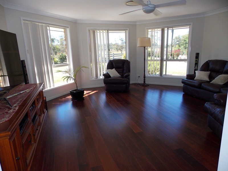 56 Andrews Road, Nanango QLD 4615