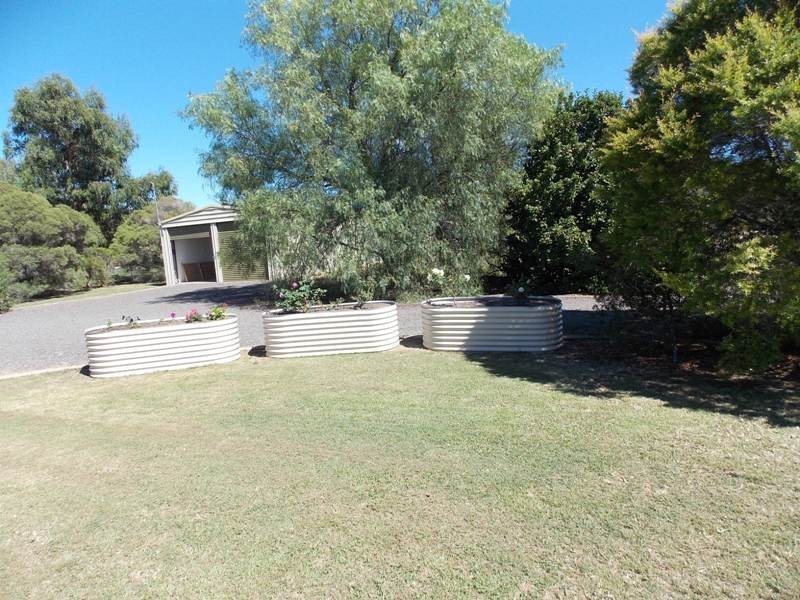 56 Andrews Road, Nanango QLD 4615