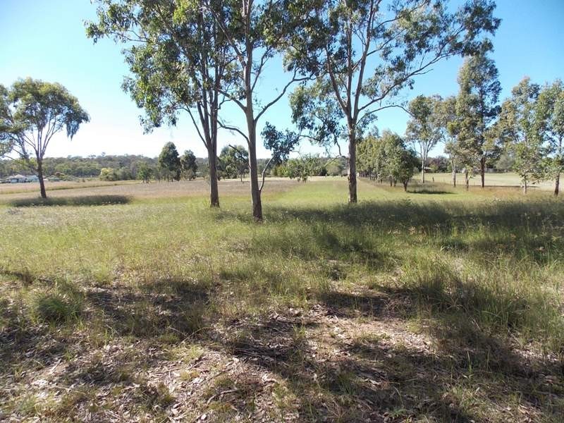 56 Andrews Road, Nanango QLD 4615