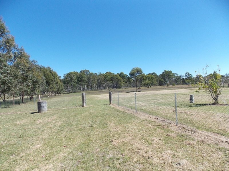 56 Andrews Road, Nanango QLD 4615