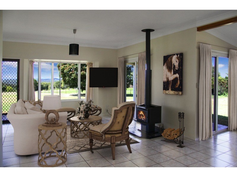 79 Anderson Road, Nanango QLD 4615