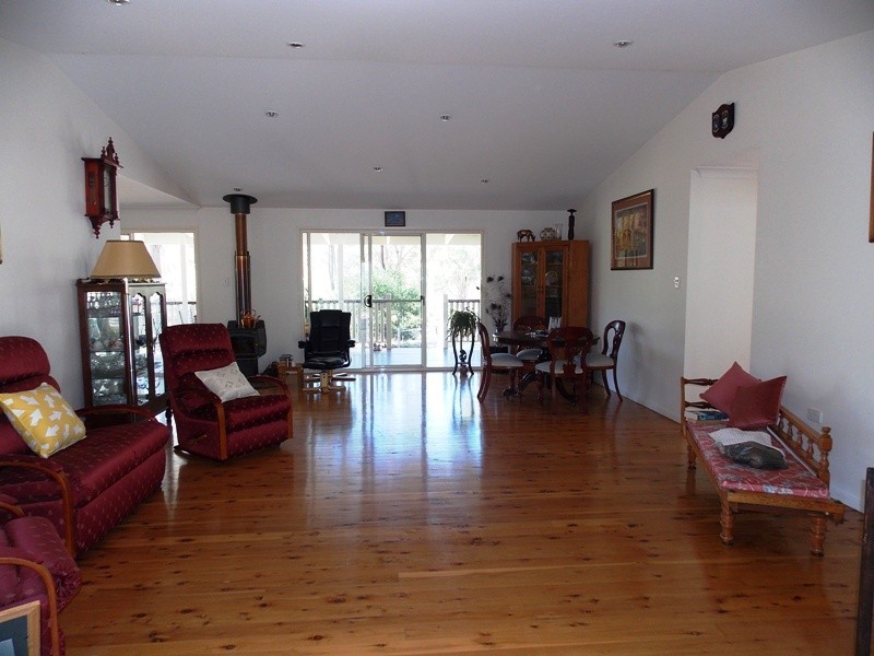 Maidenwell QLD 4615