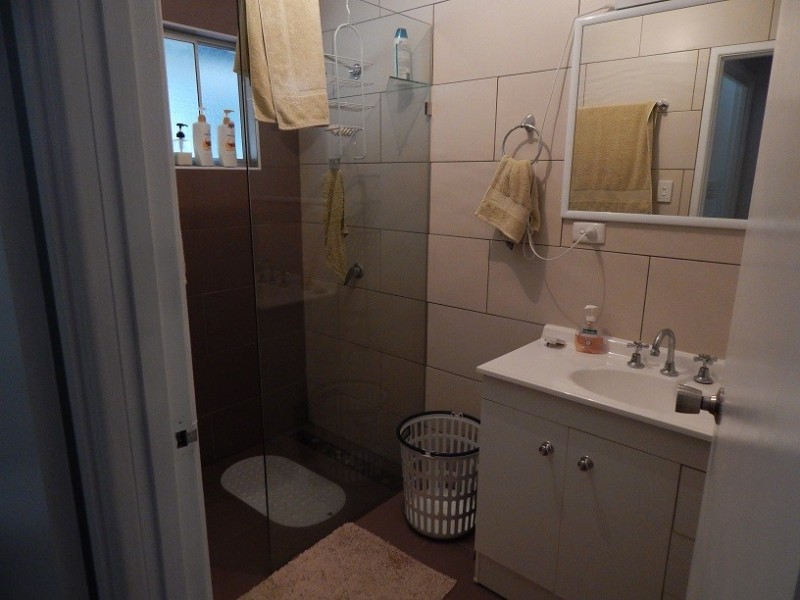 123 George Street, Nanango QLD 4615