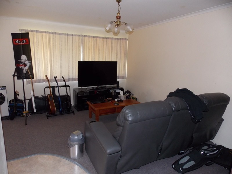 11 HUNTER STREET, Nanango QLD 4615