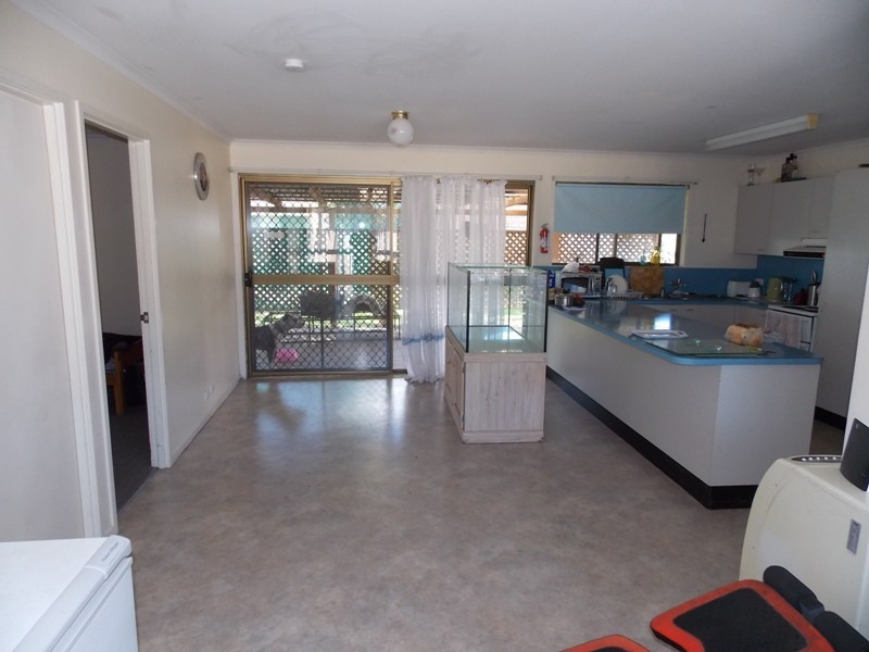 11 HUNTER STREET, Nanango QLD 4615