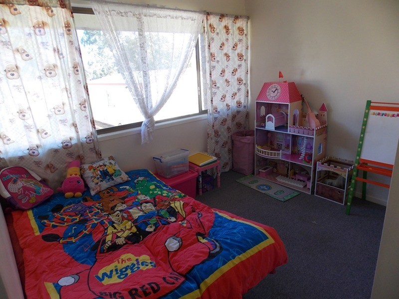 11 HUNTER STREET, Nanango QLD 4615