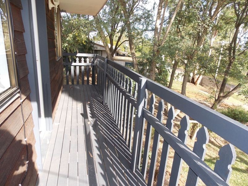 18 Hospital Terrace, Nanango QLD 4615