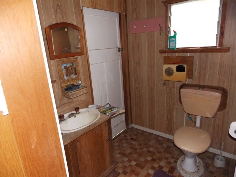 381 Old Esk Nth Rd, Nanango QLD 4615