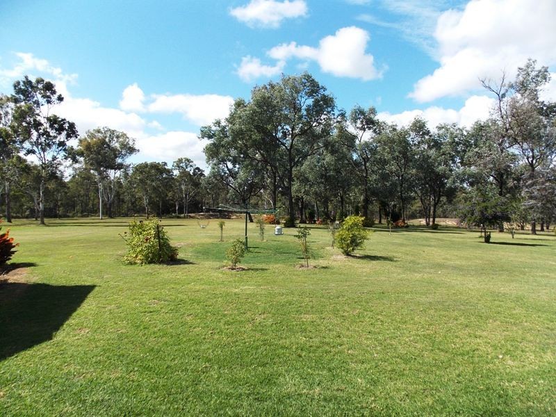 248 Carbeen Crescent, Nanango QLD 4615