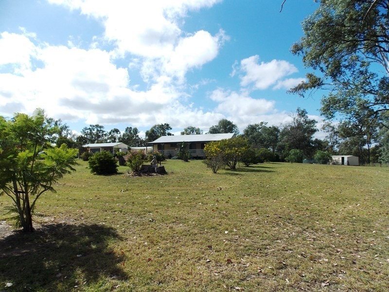 248 Carbeen Crescent, Nanango QLD 4615