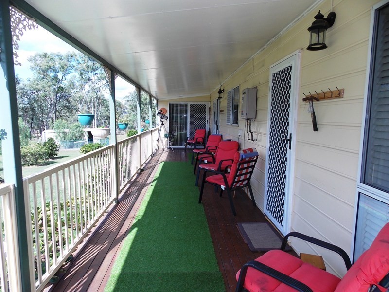 248 Carbeen Crescent, Nanango QLD 4615