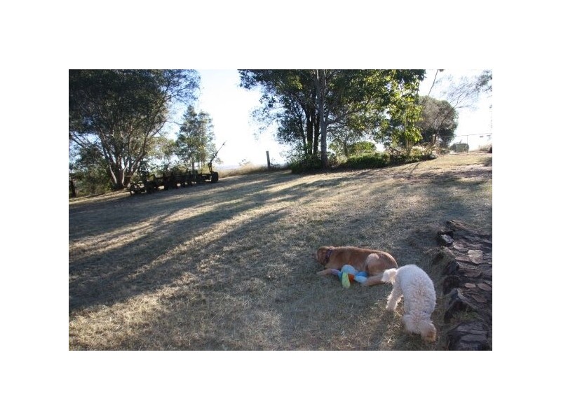 122 Greenhills Drive, Blackbutt QLD 4306