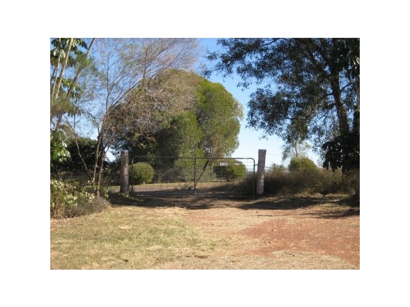 122 Greenhills Drive, Blackbutt QLD 4306