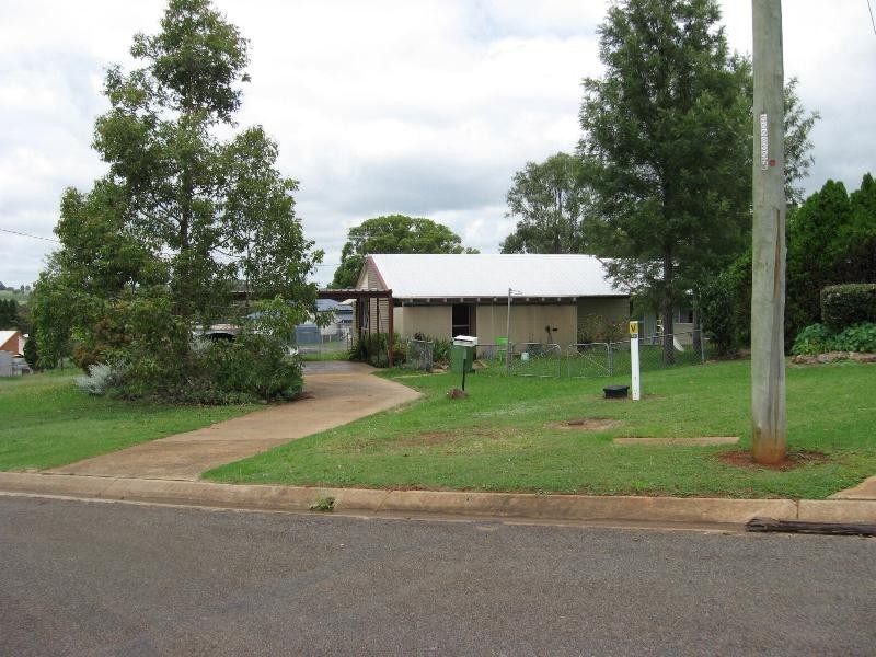 21 McDougall, Yarraman QLD 4614