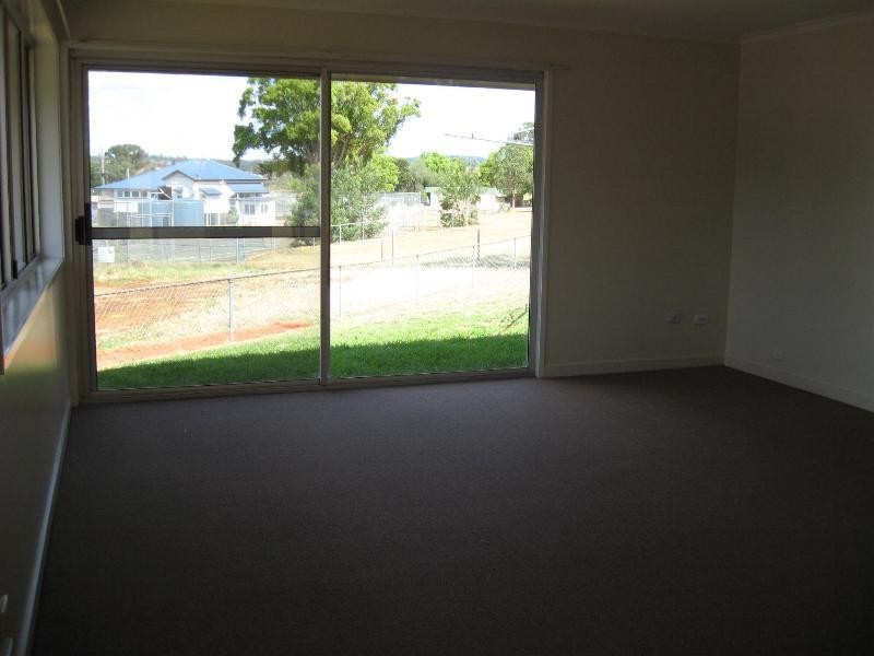 21 McDougall, Yarraman QLD 4614