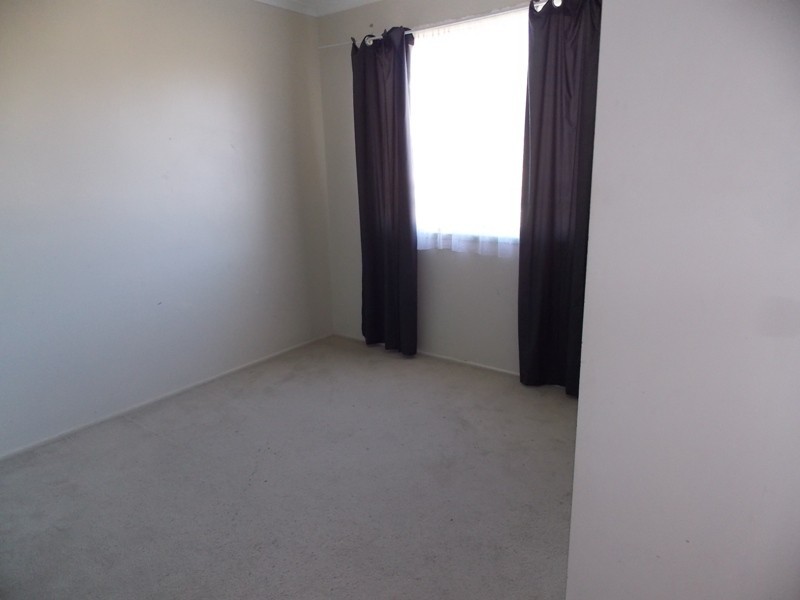 15 Wickham Street, Nanango QLD 4615