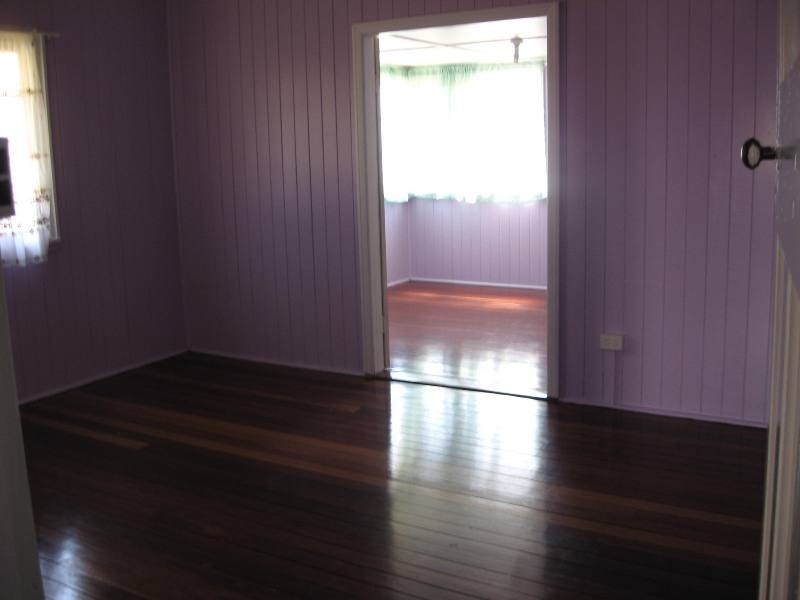 40 Chester Street, Nanango QLD 4615