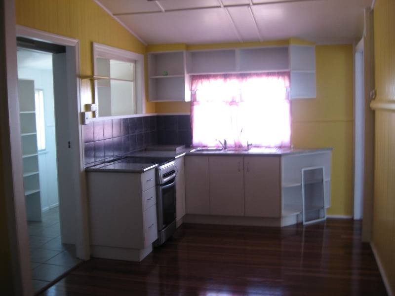 40 Chester Street, Nanango QLD 4615