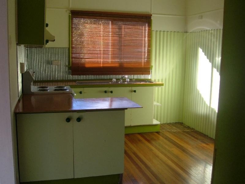49 Tanduringie Drive, Nanango QLD 4615