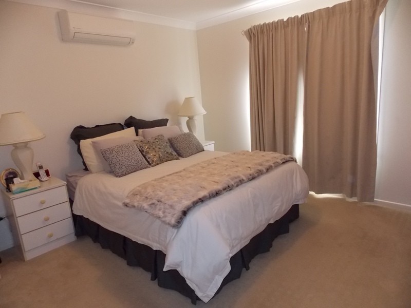 45 BUNKER AVENUE, Nanango QLD 4615